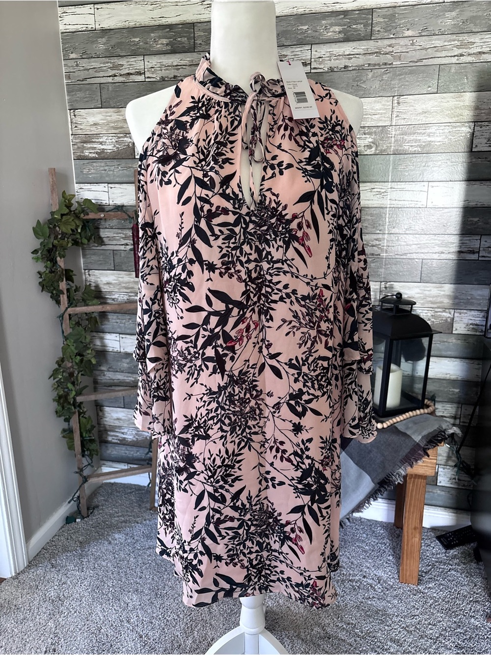 Parker Private Pink Floral Long-Sleeve Cold-Shoulder Dress Womens Size M
